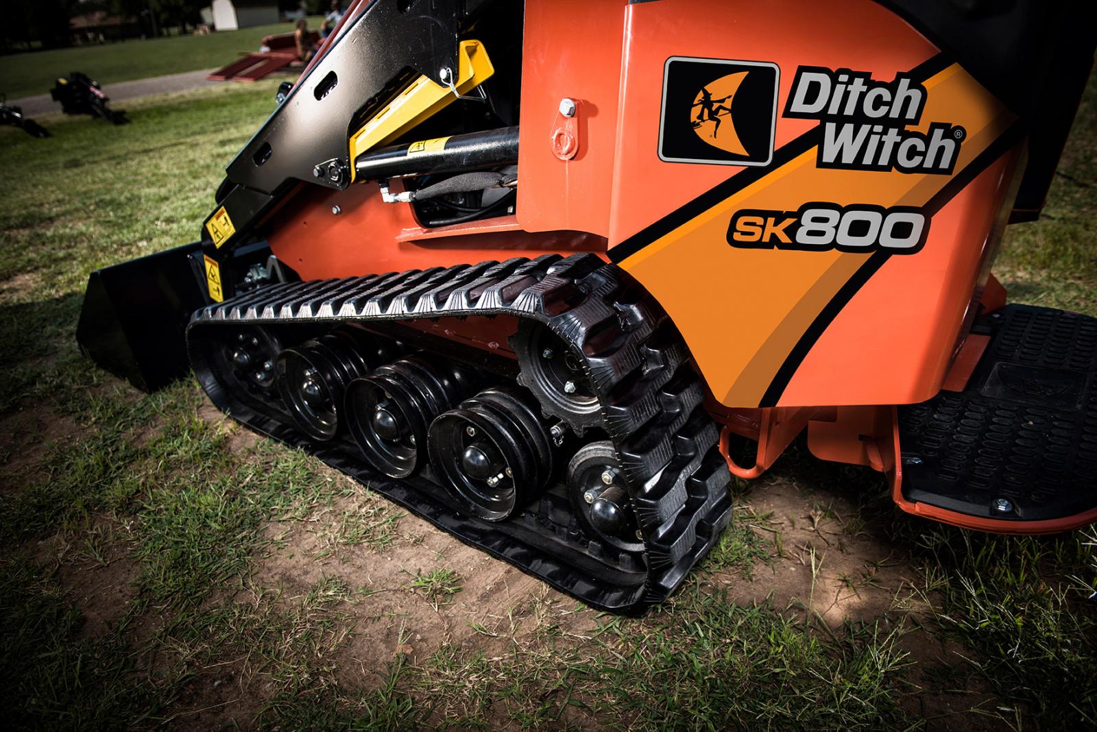 Ditch Witch SK800 Mini Skid Steer