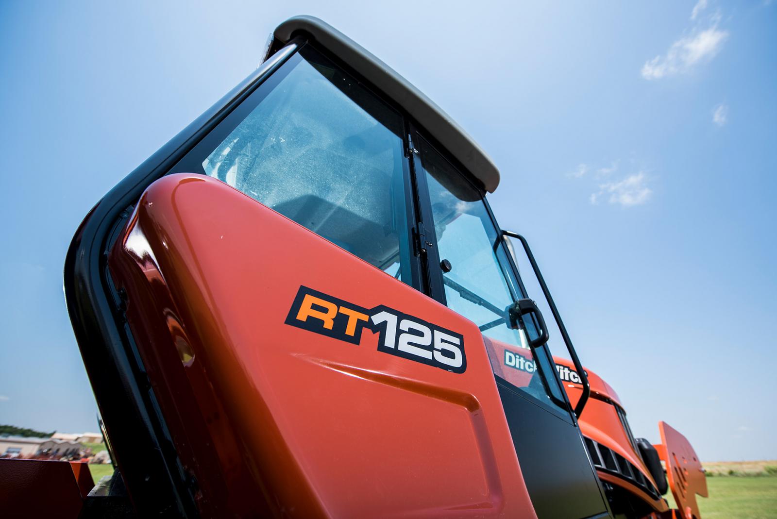 Ditch Witch RT125 RIDE-ON TRENCHER
