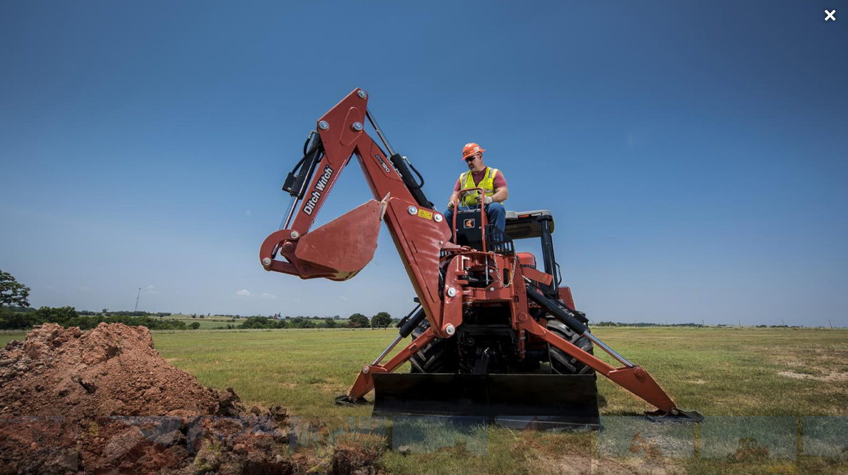 Ditch Witch RT105 Ride-On Trencher