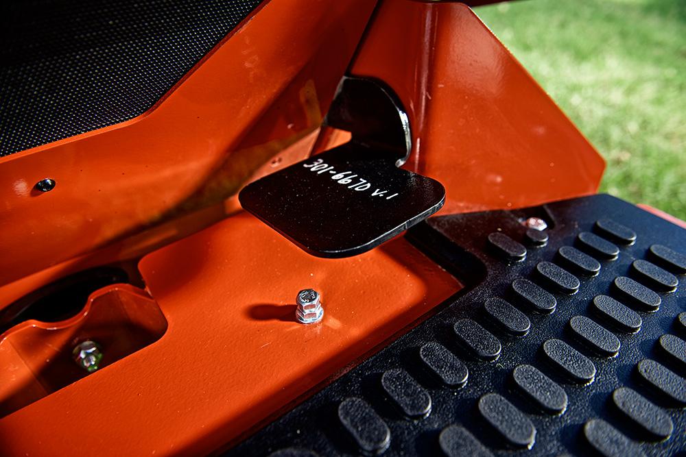 Ditch Witch SK752 Mini Skid Steer