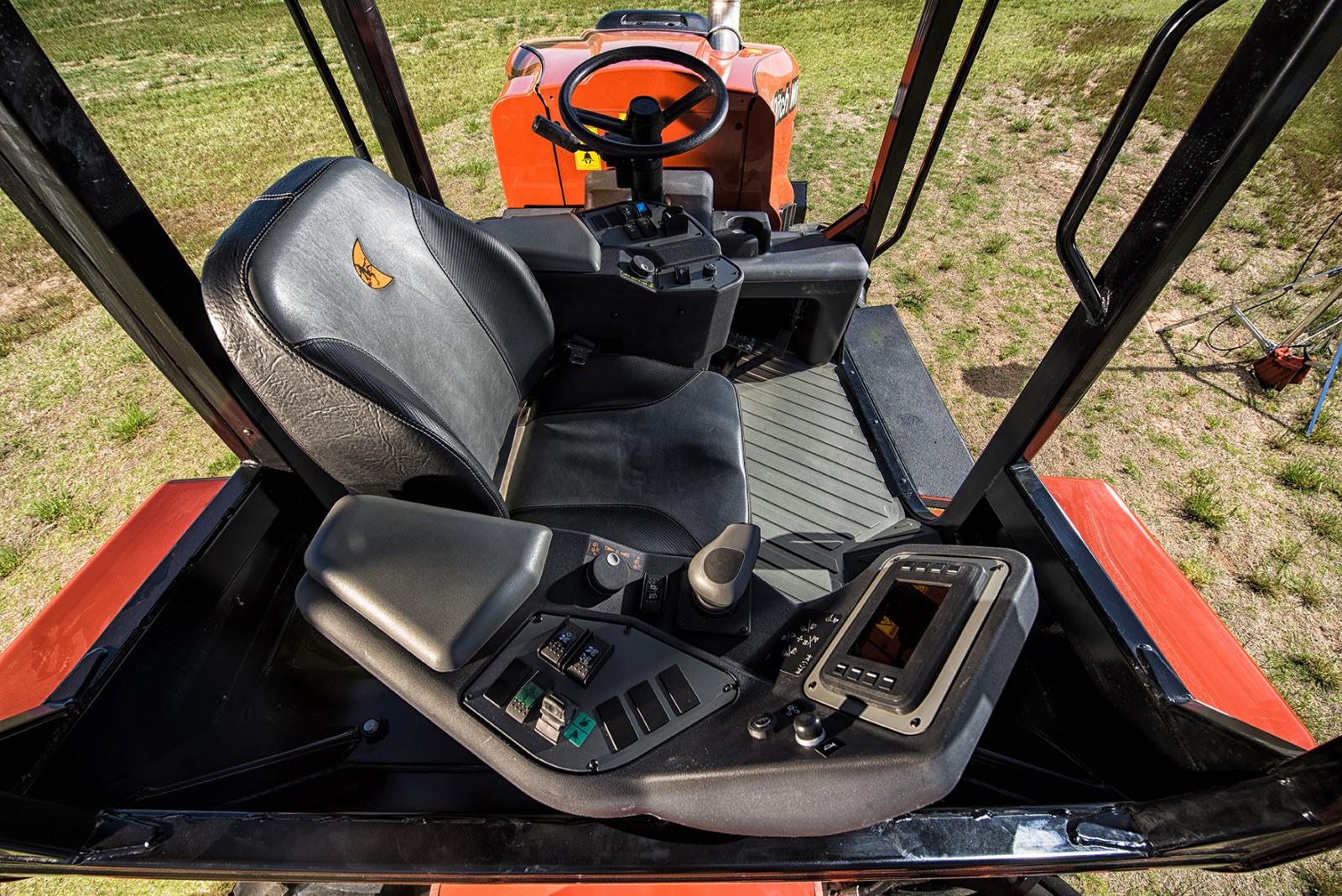 Ditch Witch RT125 RIDE-ON TRENCHER