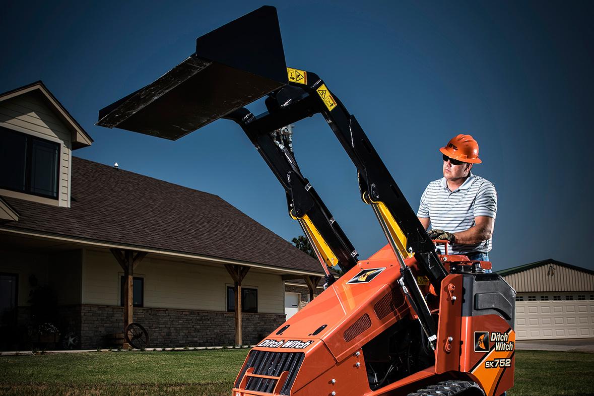 Ditch Witch SK752 Mini Skid Steer