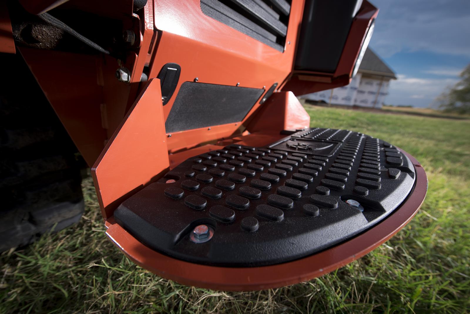 Ditch Witch SK1550 Mini Skid Steer