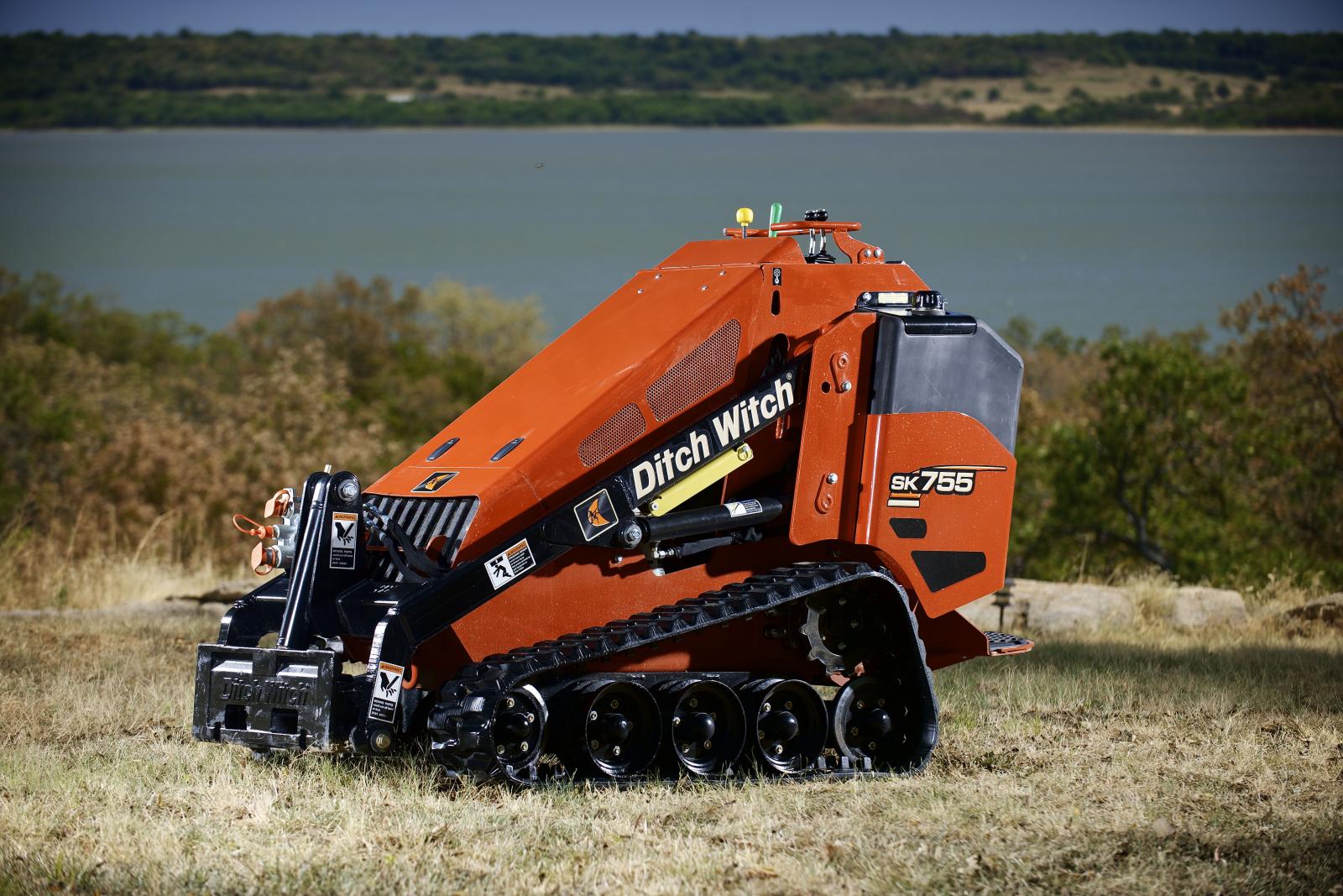 Ditch Witch SK755 Mini Skid Steer