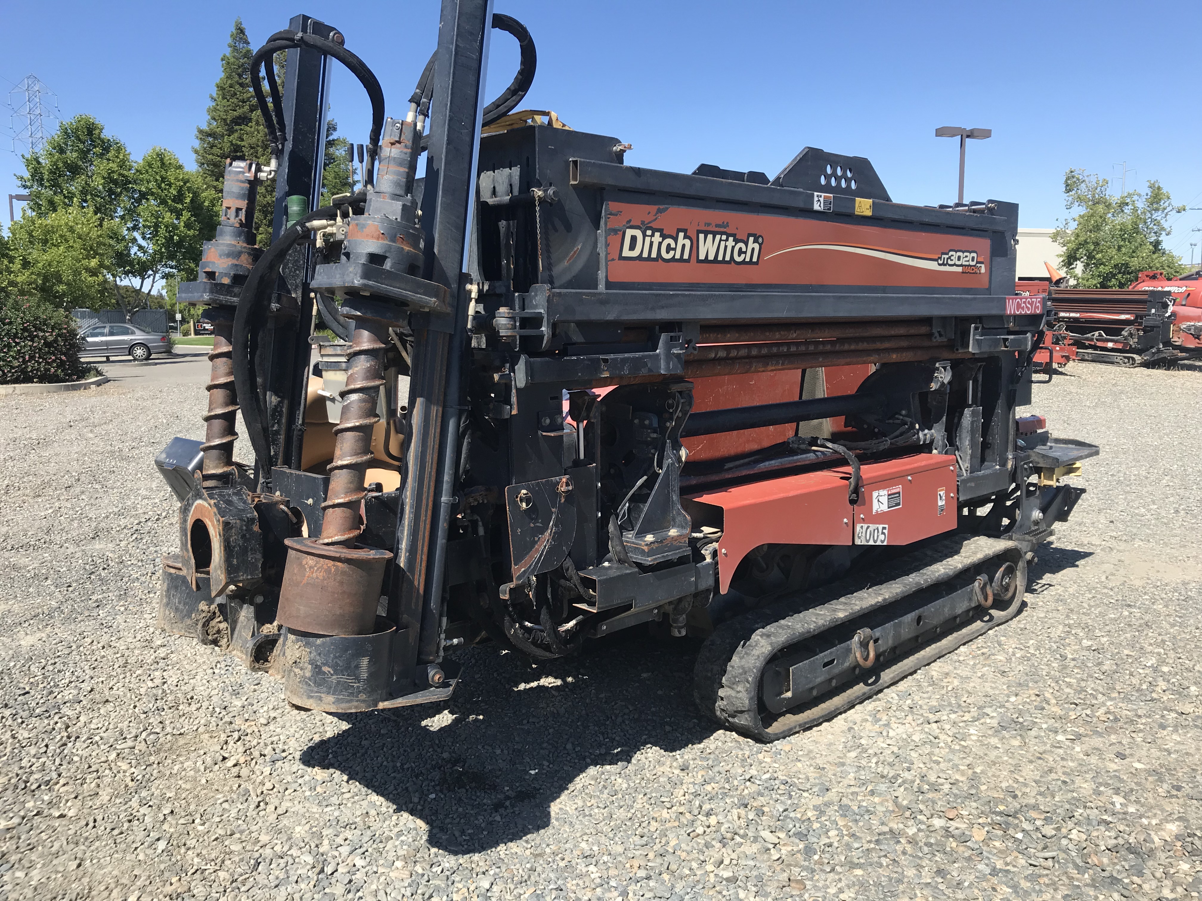2010 Ditch Witch JT3020