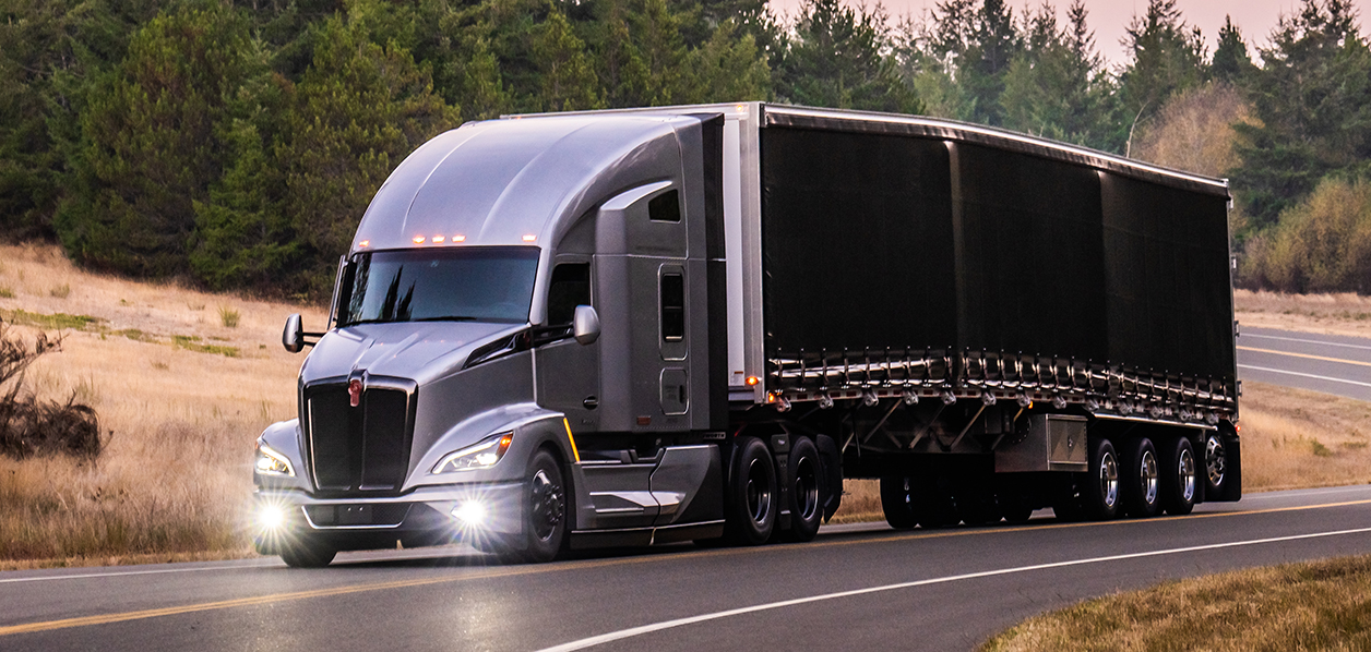 Kenworth T680 Signature Edition