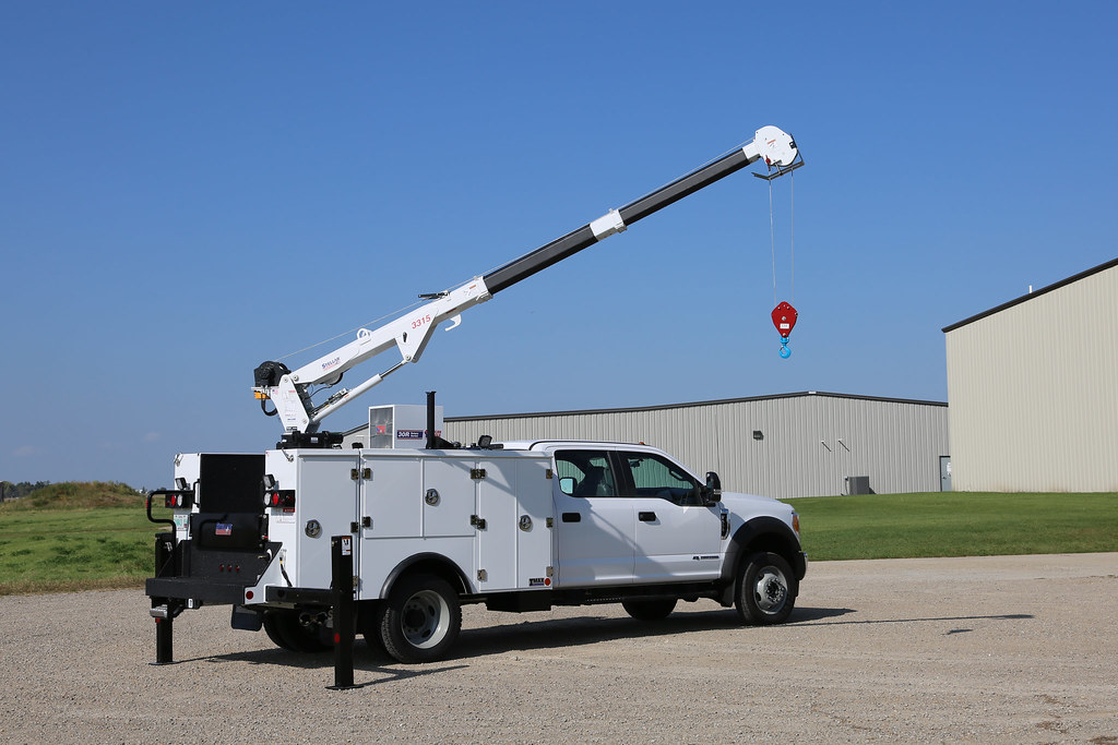 Stellar Industries  3315 Telescopic Crane