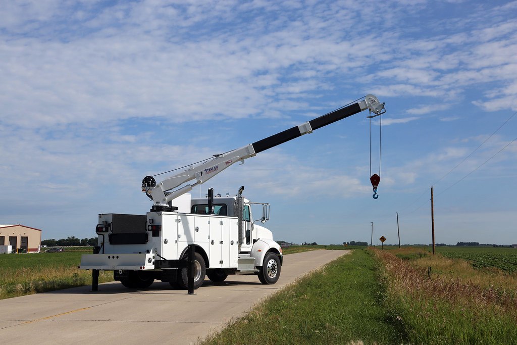 Stellar Industries 9621 Telescopic Service Cranes