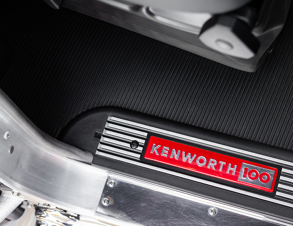 Kenworth W900L Limited Edition