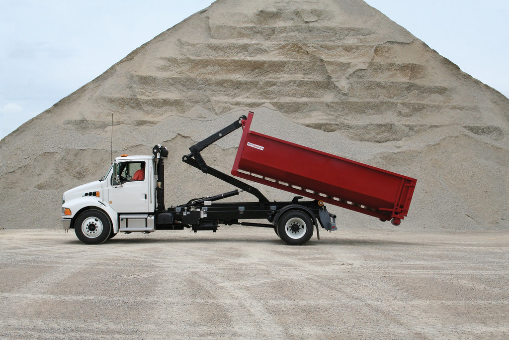 Stellar Industries 20,000 Shuttle Hooklift