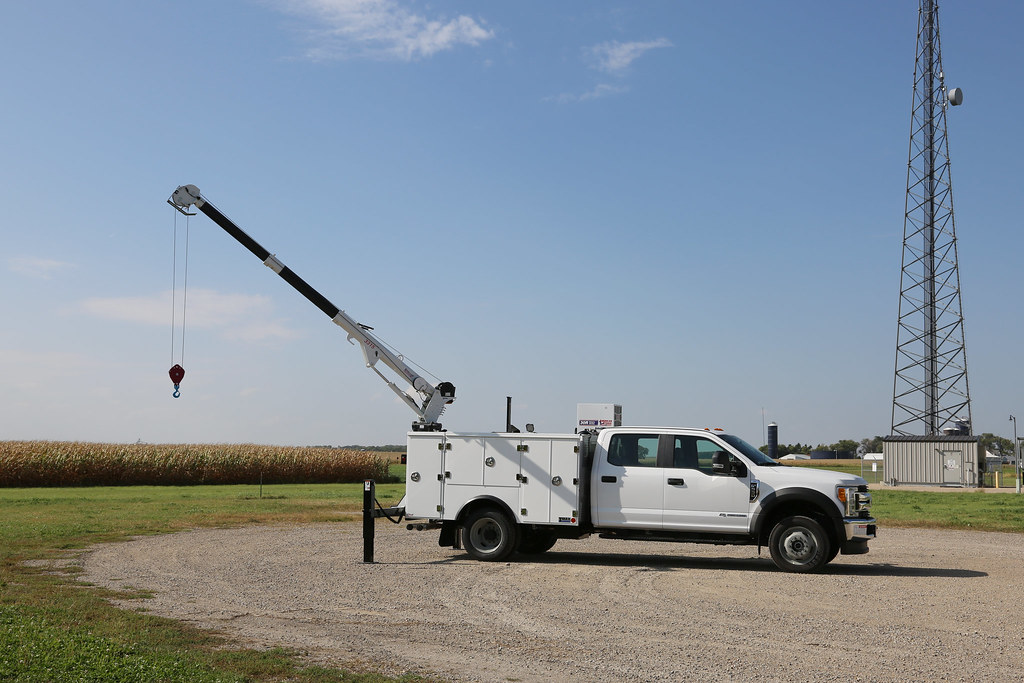 Stellar Industries  3315 Telescopic Crane