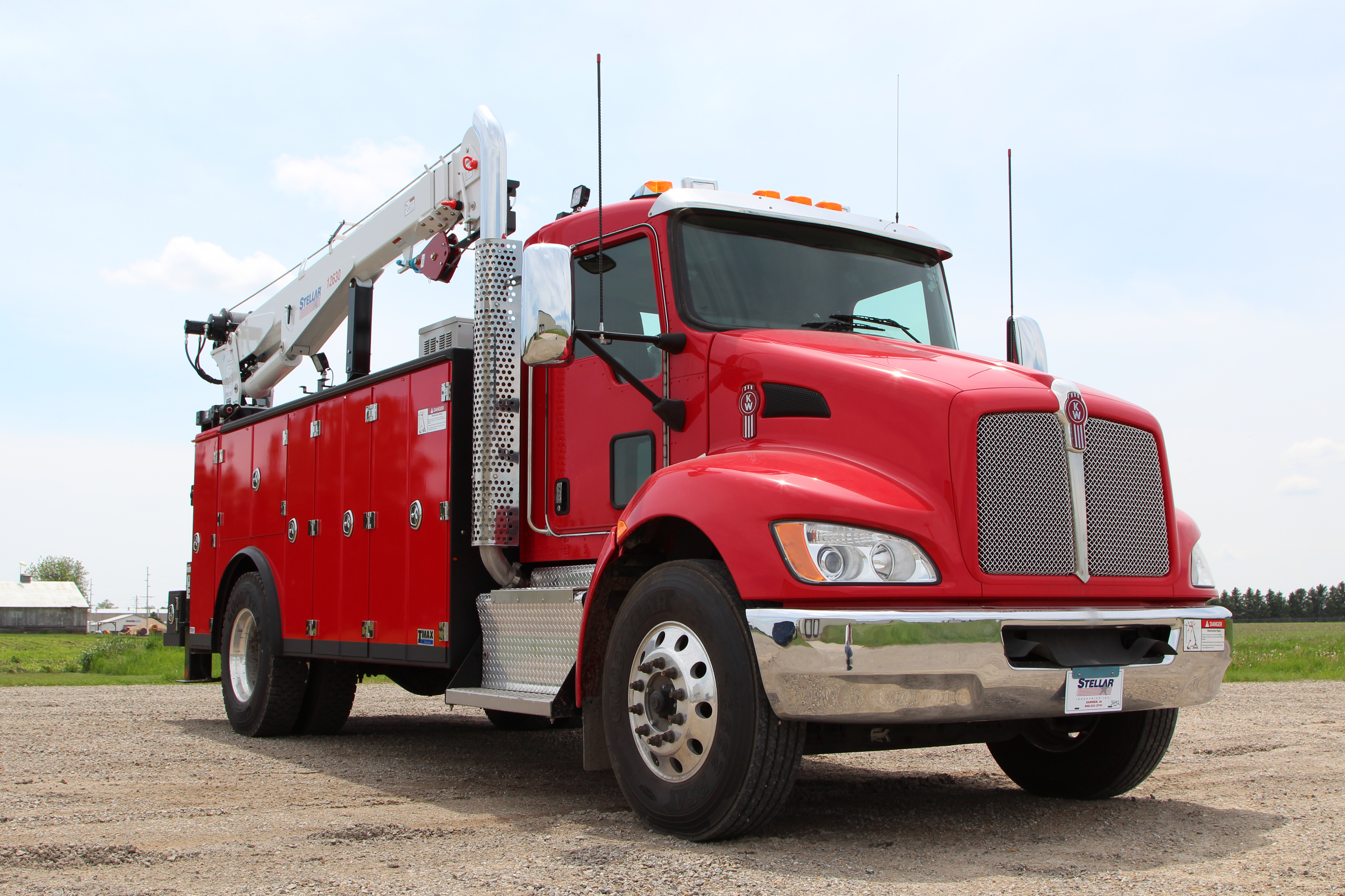 Stellar Industries 12630 Telescopic Service Cranes