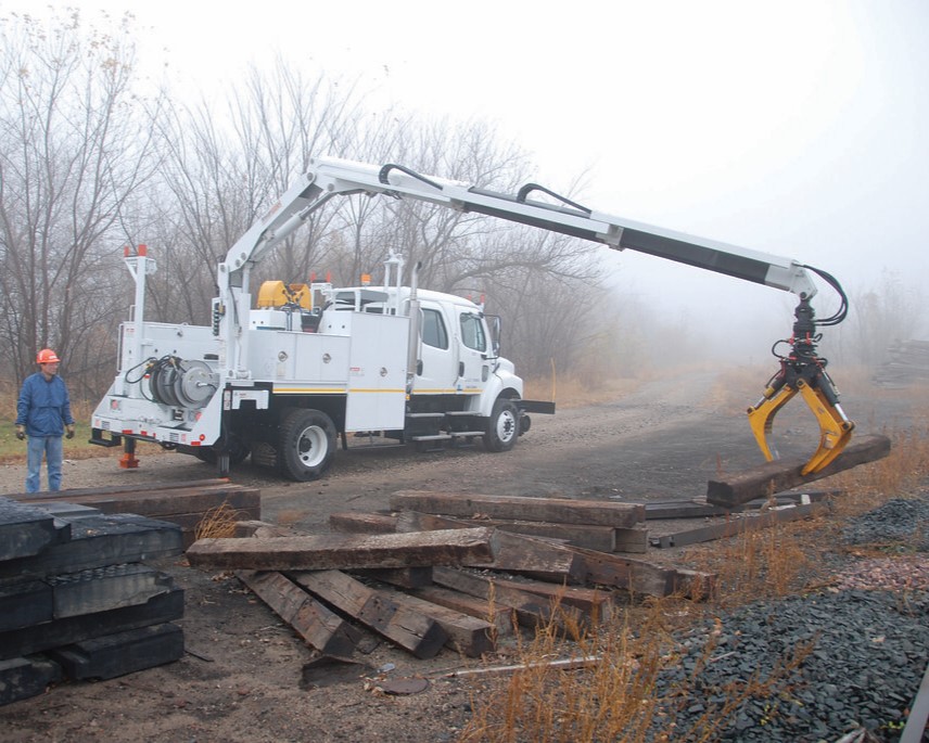 Specialty Cranes Equipment Image