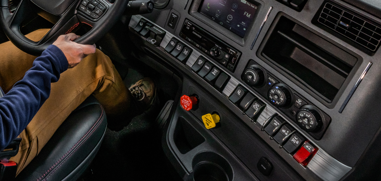 Kenworth T680 Signature Edition