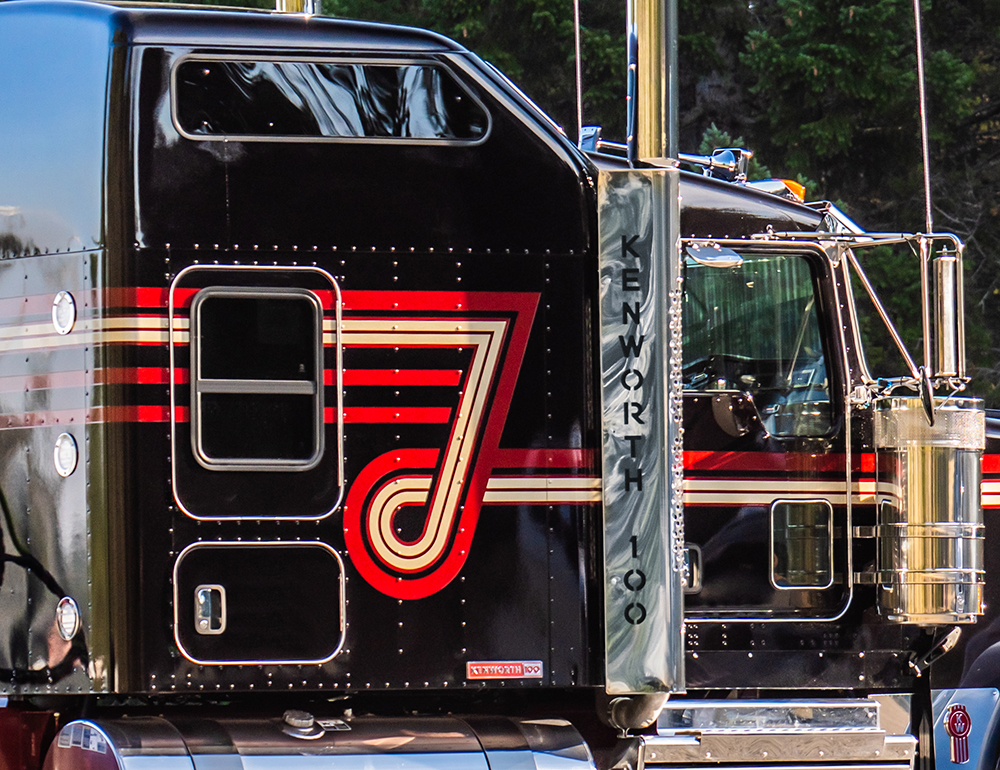 Kenworth W900L Limited Edition