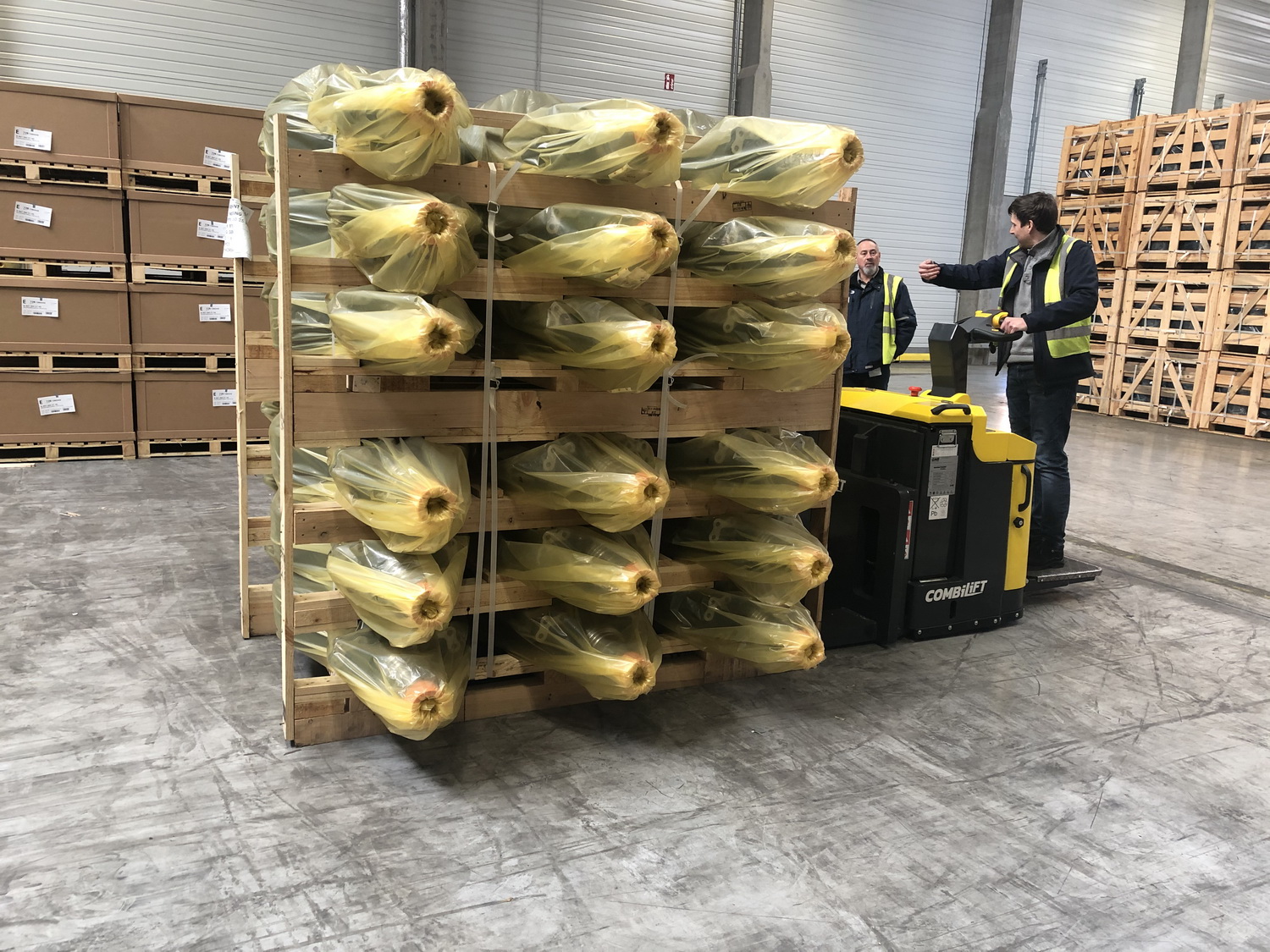 Aisle Master Combi PPT HC Powered Pallet Truck