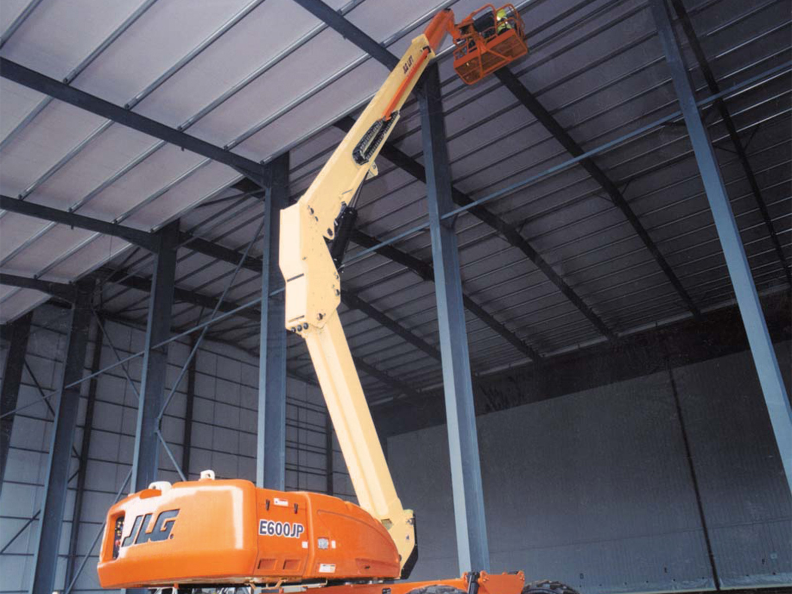 JLG E600JP