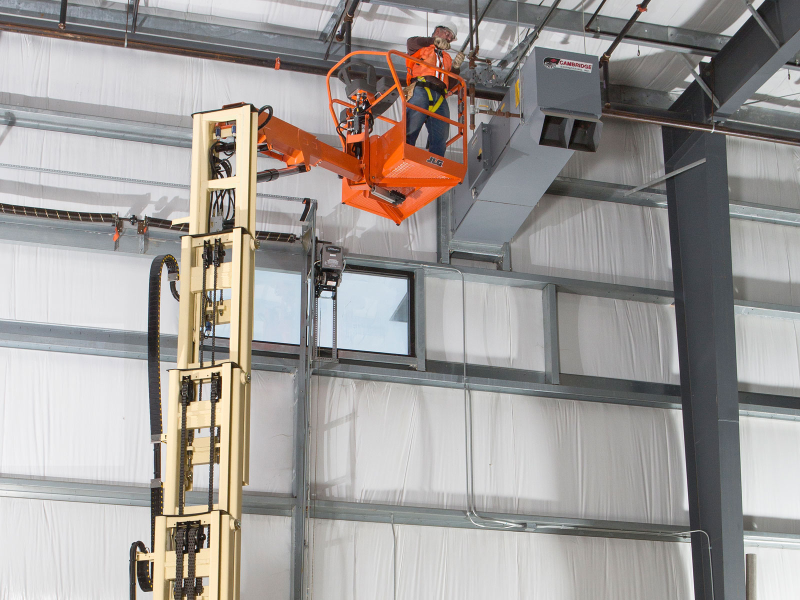 JLG T32E