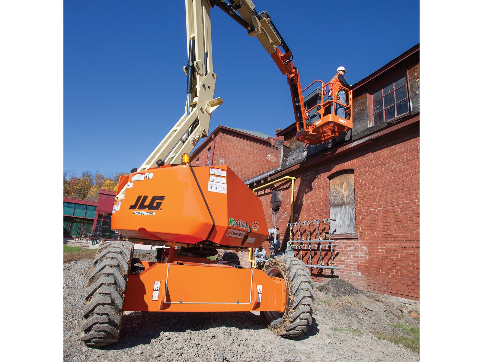 JLG H340AJ Hybrid