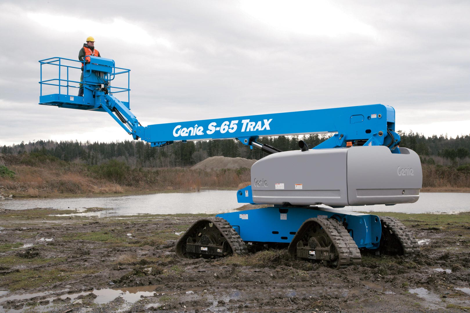 Genie S-60X and S-65
