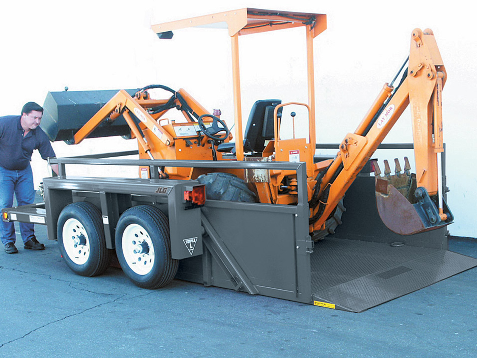 JLG UT612