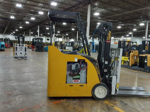 2018 Yale ESC040