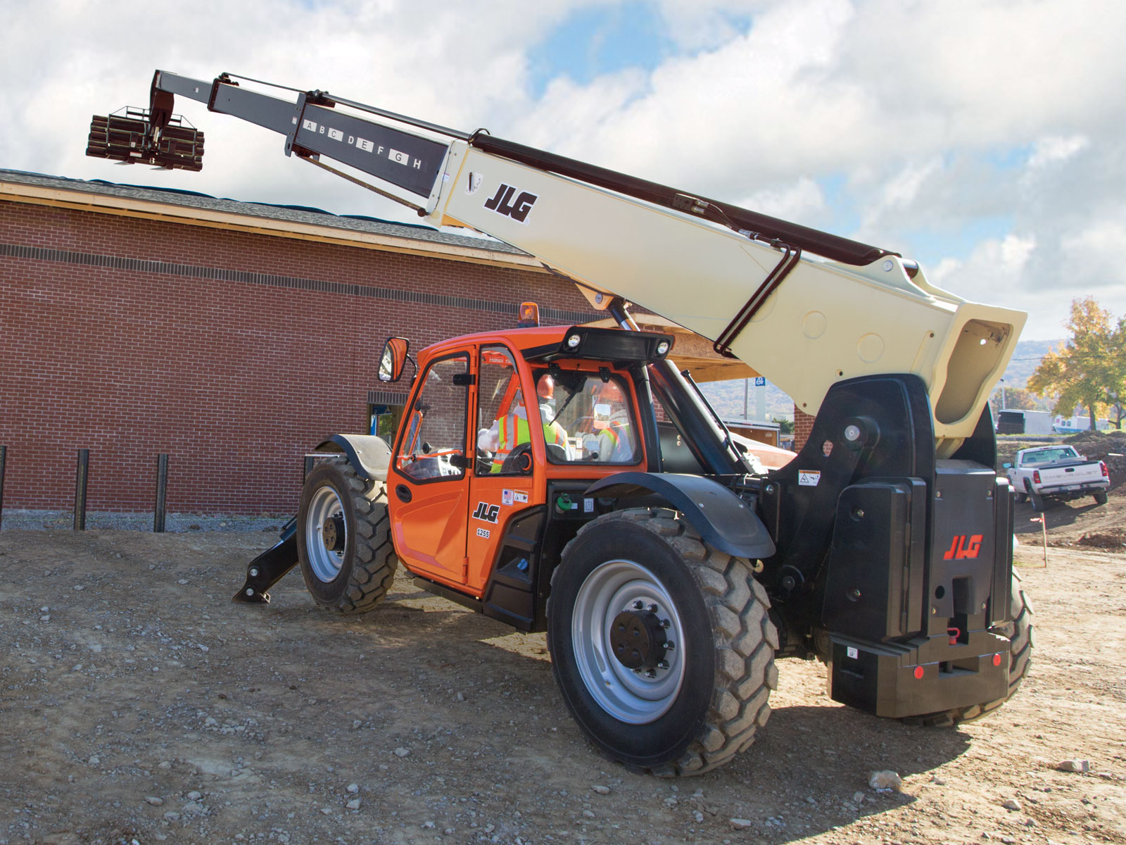 JLG 1255