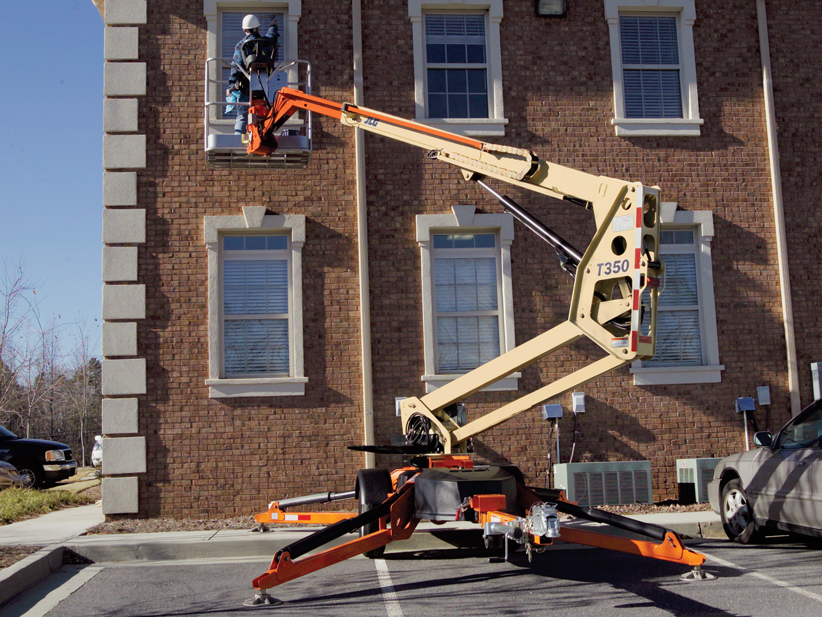 JLG T350