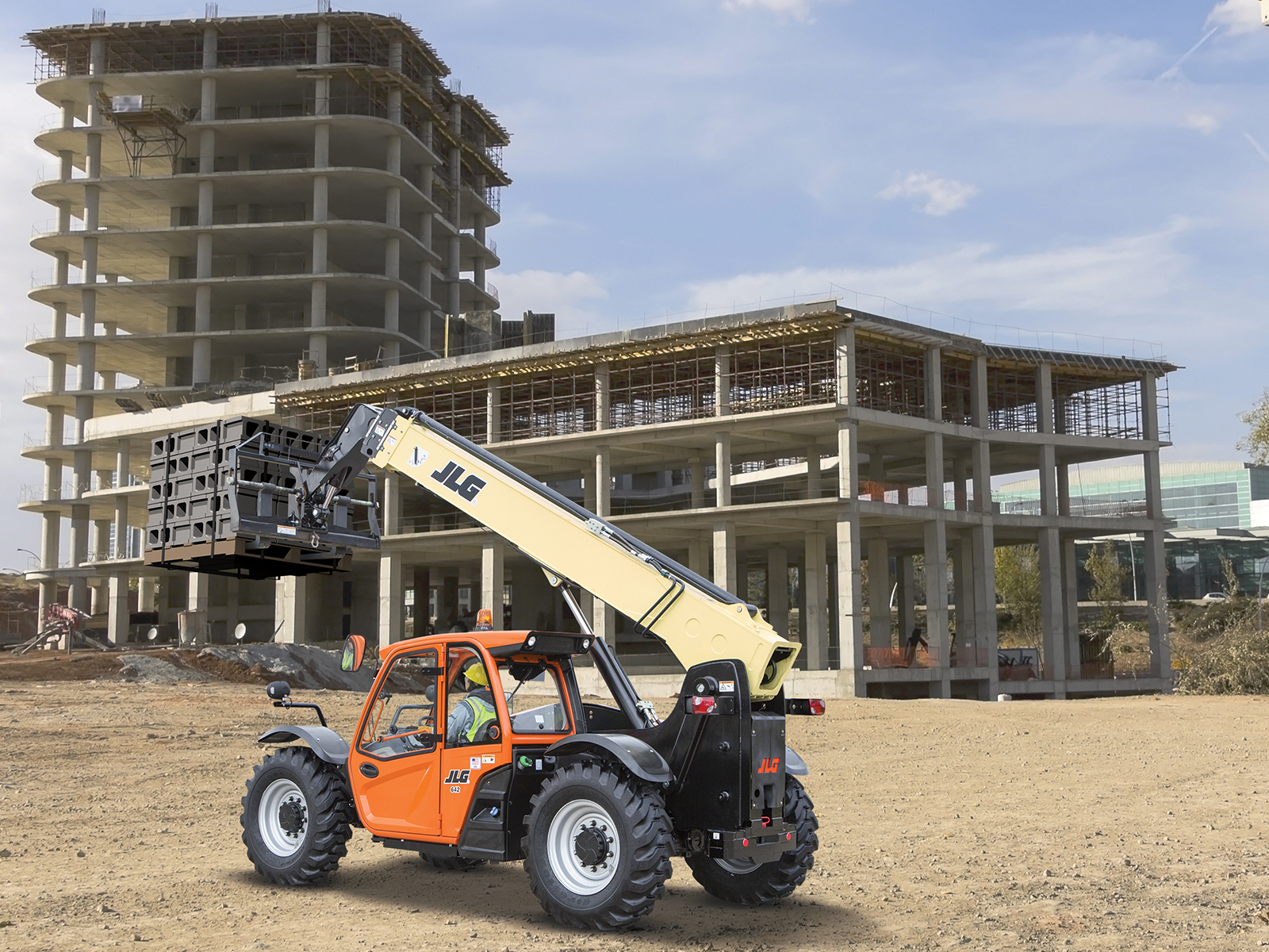 JLG 742