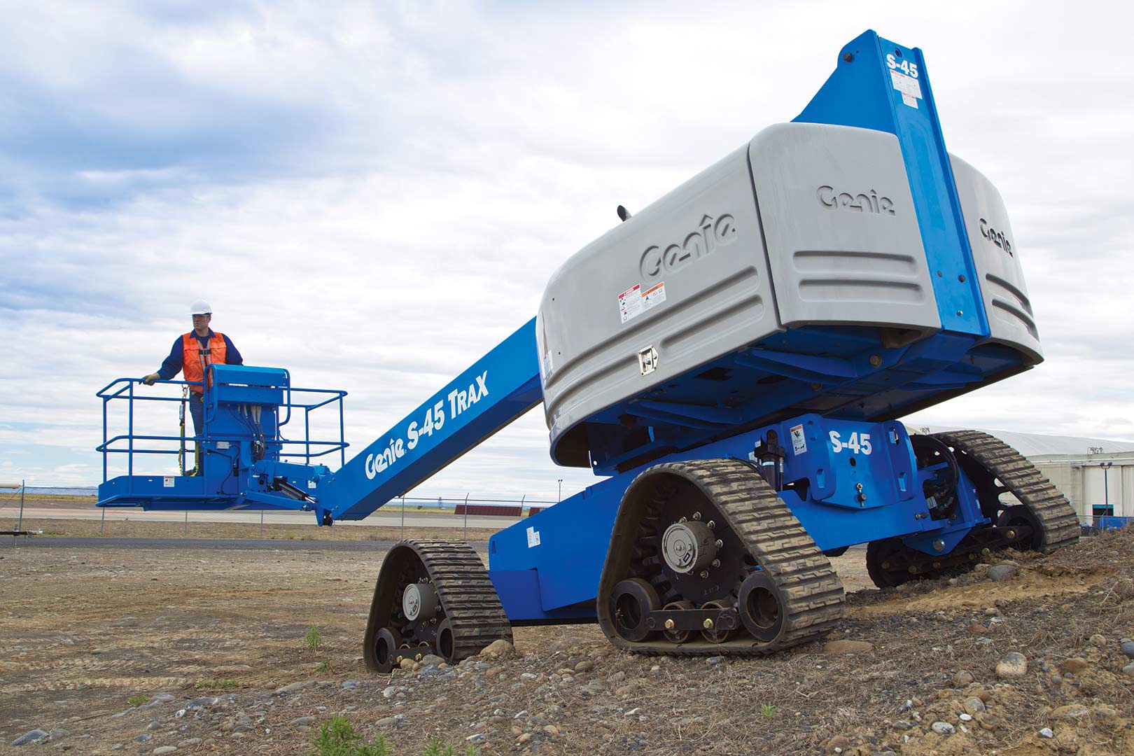 Genie S-40 and S-45